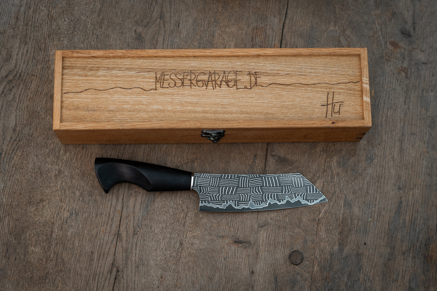 Handliches Santoku Mosaik Sanmai (stab. Hainbuch mit Mosaikpin)